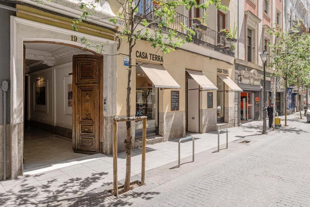 Tranquilo Apartamento En Chueca In2Iz5 Madrid Exterior foto